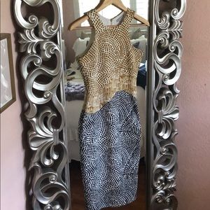 H&M figure flattering XS/S dress